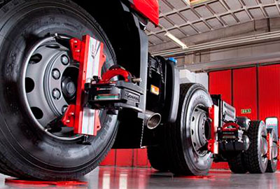 Проверка углов установки колес (Сход-развал)