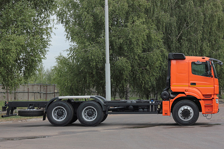 Шасси KAMAZ-6580-3001-20 (J5)
